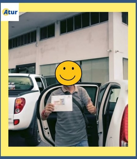 Happy customer with renewed roadtax